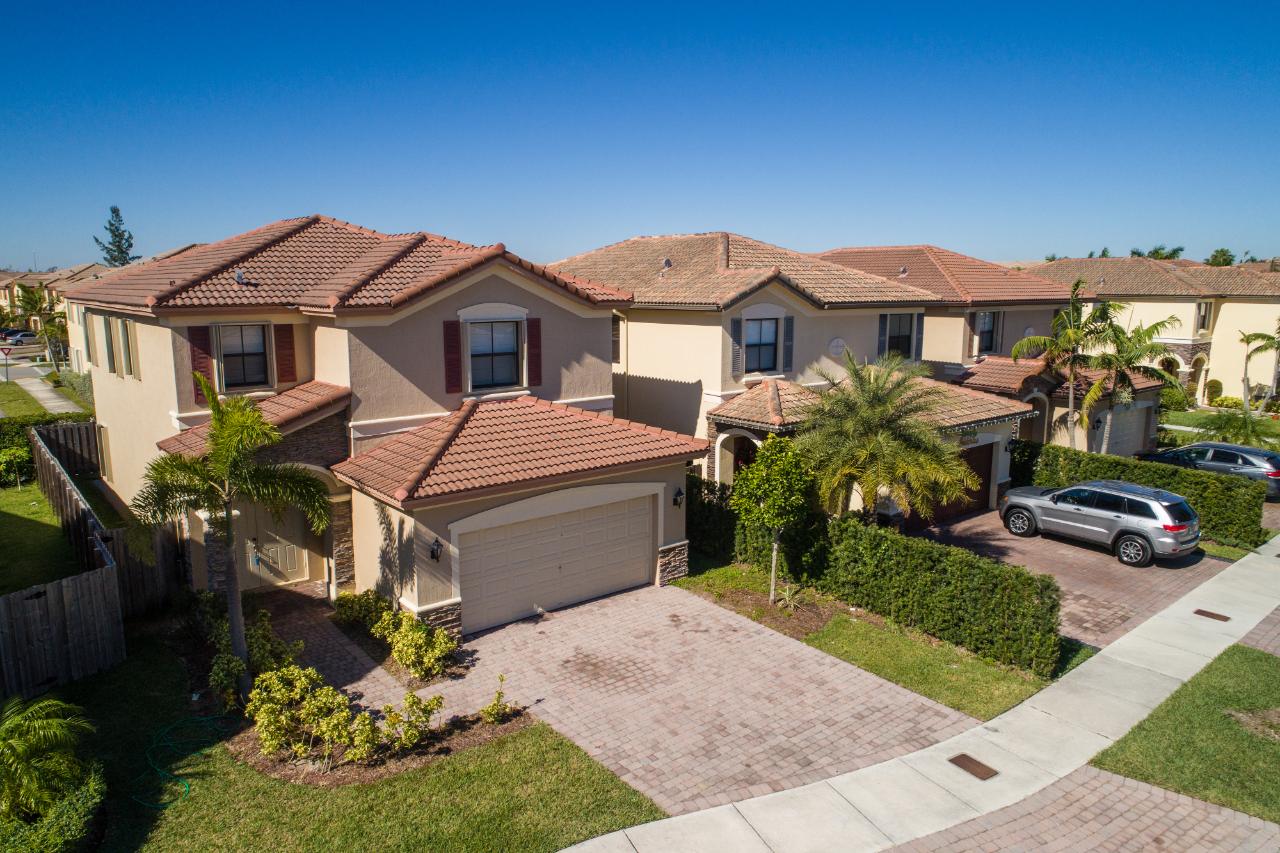 Aerial view of tile roof homes in a Central Florida neighborhood